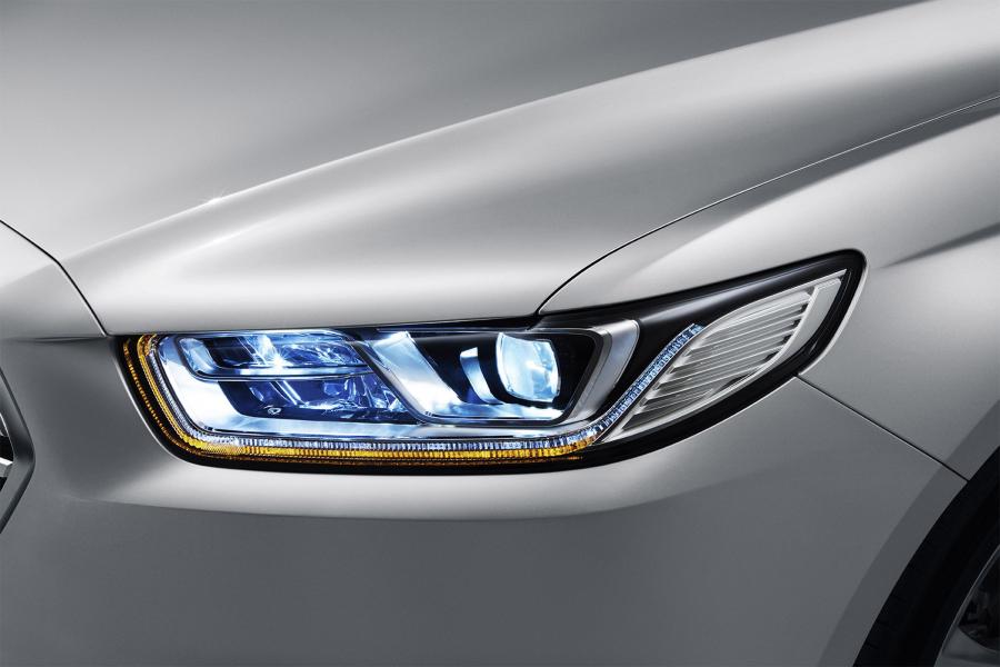  Ford Taurus 2015 года  (CN) (фото 5 из 6)